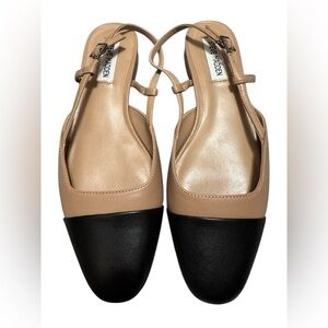 Steve Madden Women's Beige and Black Loafers - 8.5